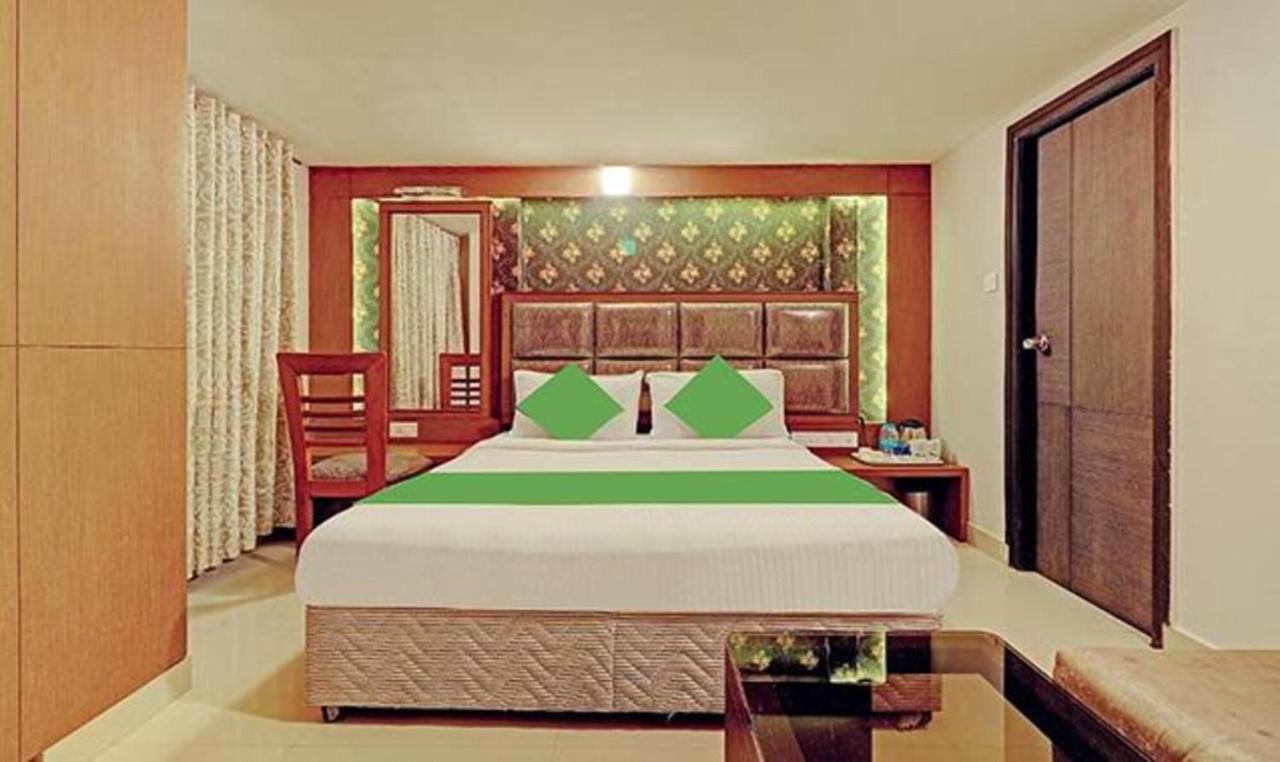 Pine Tree Boutique Hotel Chennai Exterior foto